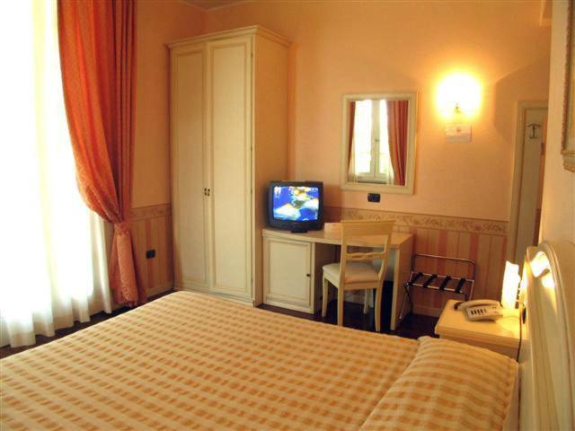 Hotel Gardenia & Villa Charme Adults Friendly 4Star Service Бардолино Екстериор снимка